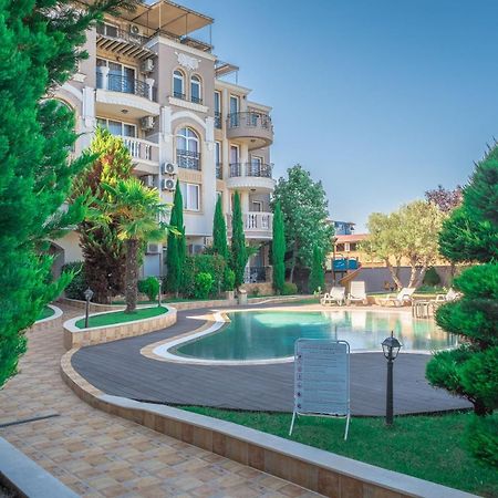 Melia Lux Apartment Равда Экстерьер фото