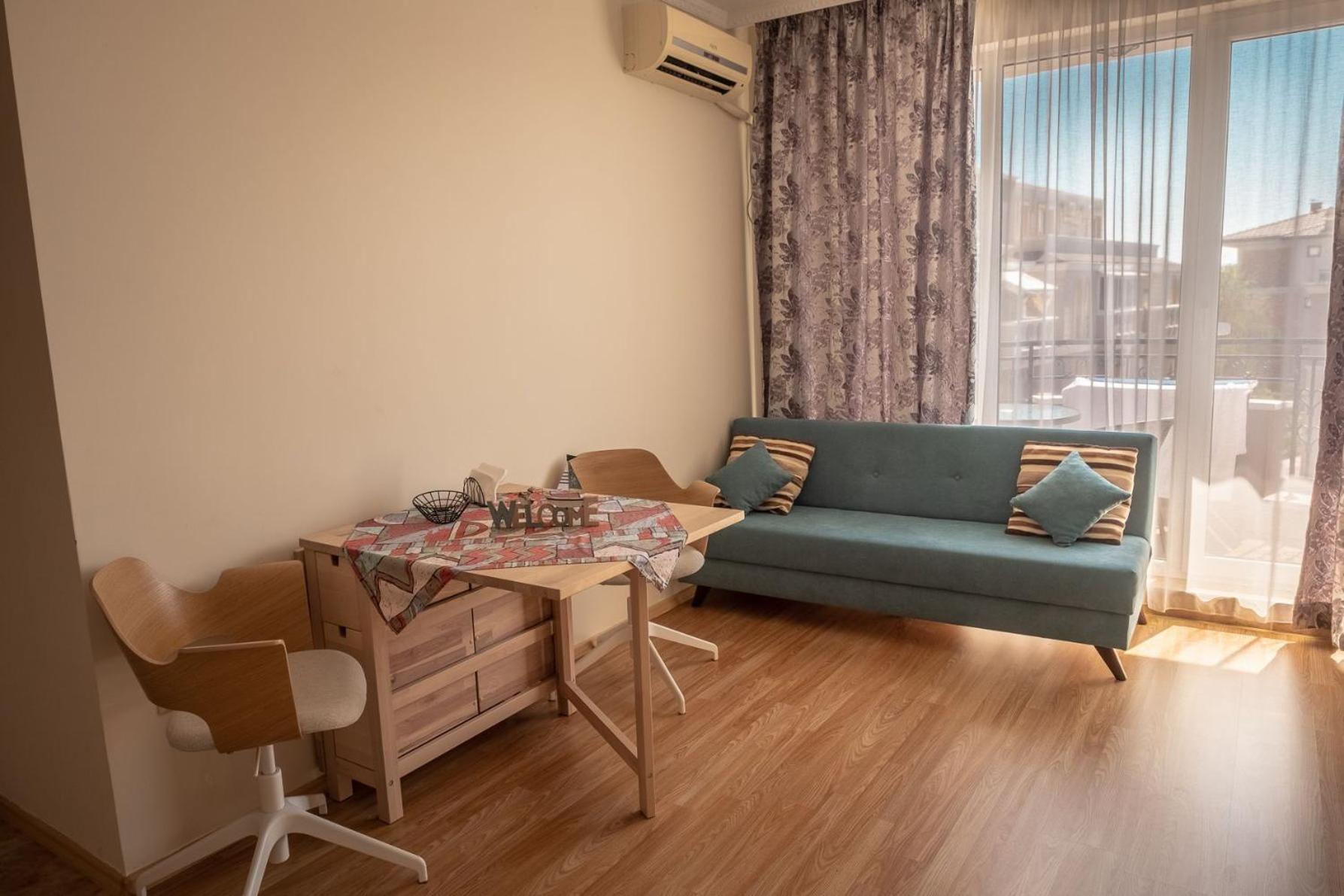 Melia Lux Apartment Равда Экстерьер фото